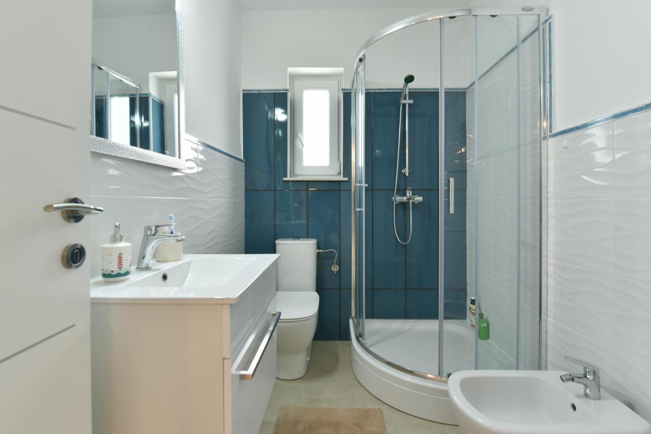 New Luxury 3 Bedroom 4 Air Conditioners Zara Esterno foto