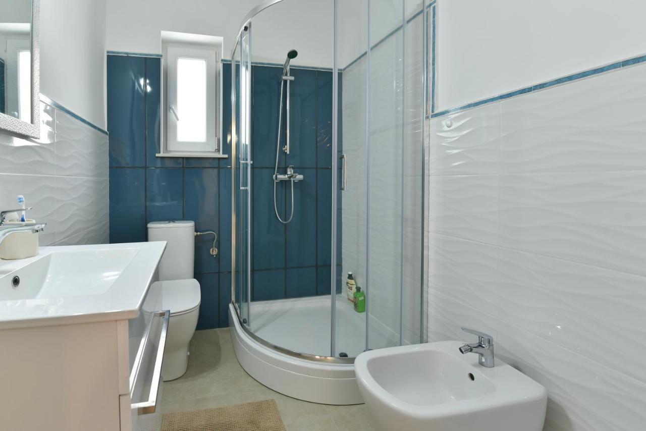 New Luxury 3 Bedroom 4 Air Conditioners Zara Esterno foto