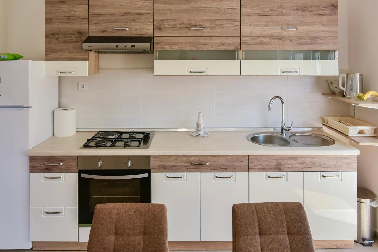 New Luxury 3 Bedroom 4 Air Conditioners Zara Esterno foto