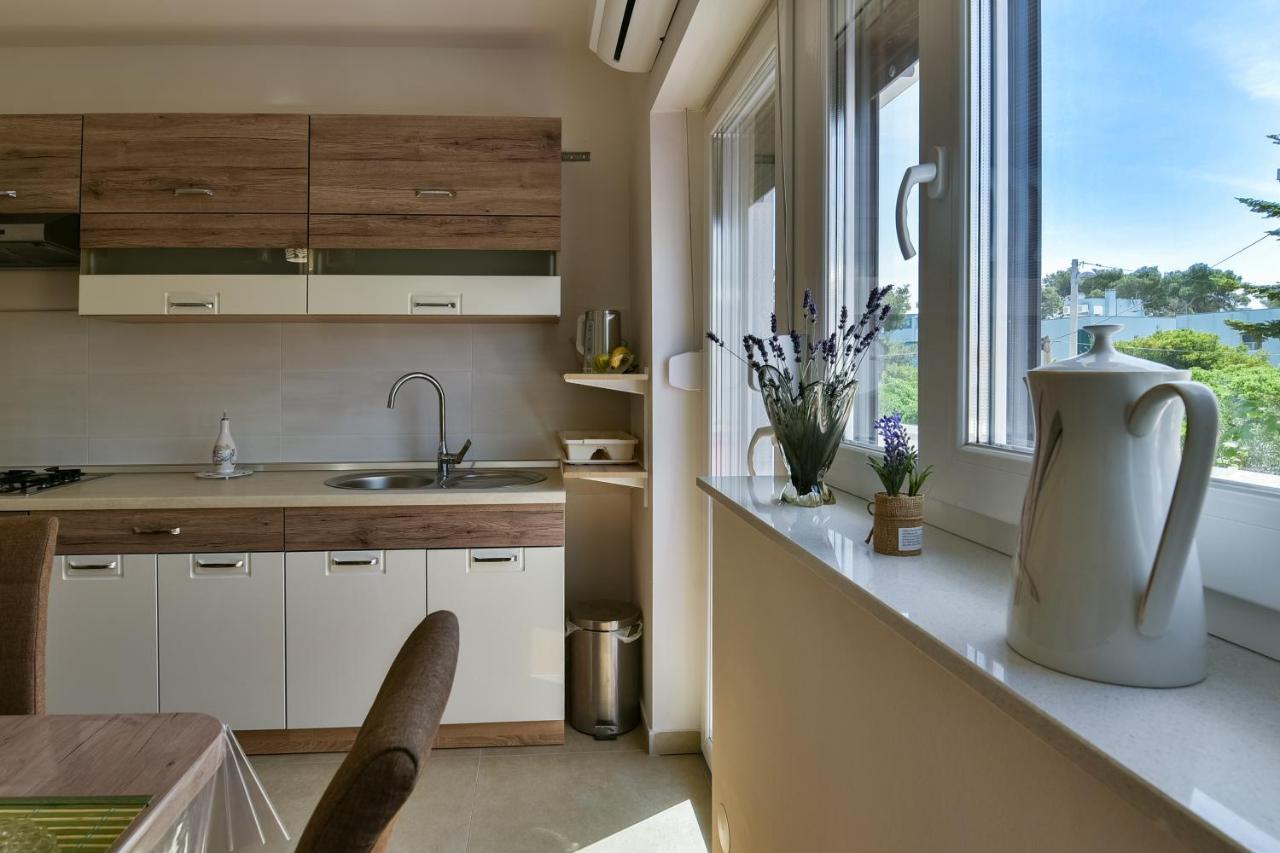 New Luxury 3 Bedroom 4 Air Conditioners Zara Esterno foto