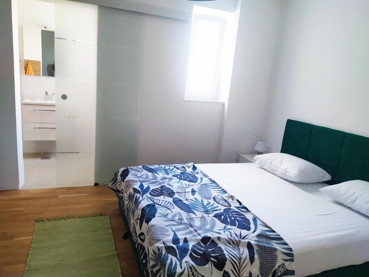 New Luxury 3 Bedroom 4 Air Conditioners Zara Esterno foto